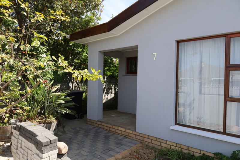 3 Bedroom Property for Sale in Eersterivier Industria Western Cape